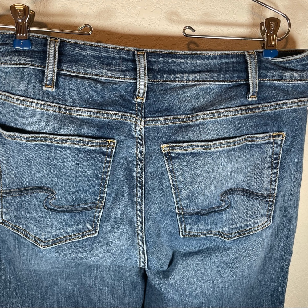 Silver Jeans Avery Blue Straight Leg Women's Jeans - Picture 8 of 9
